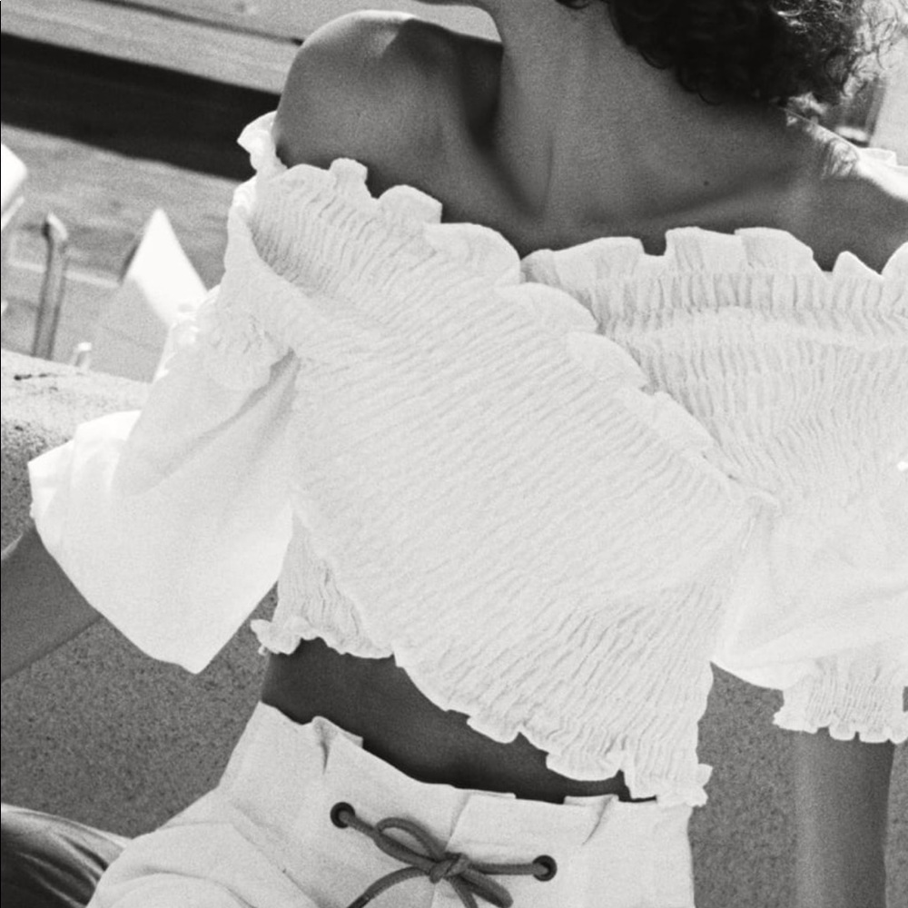 Zara Cropped Top With Elastic detail